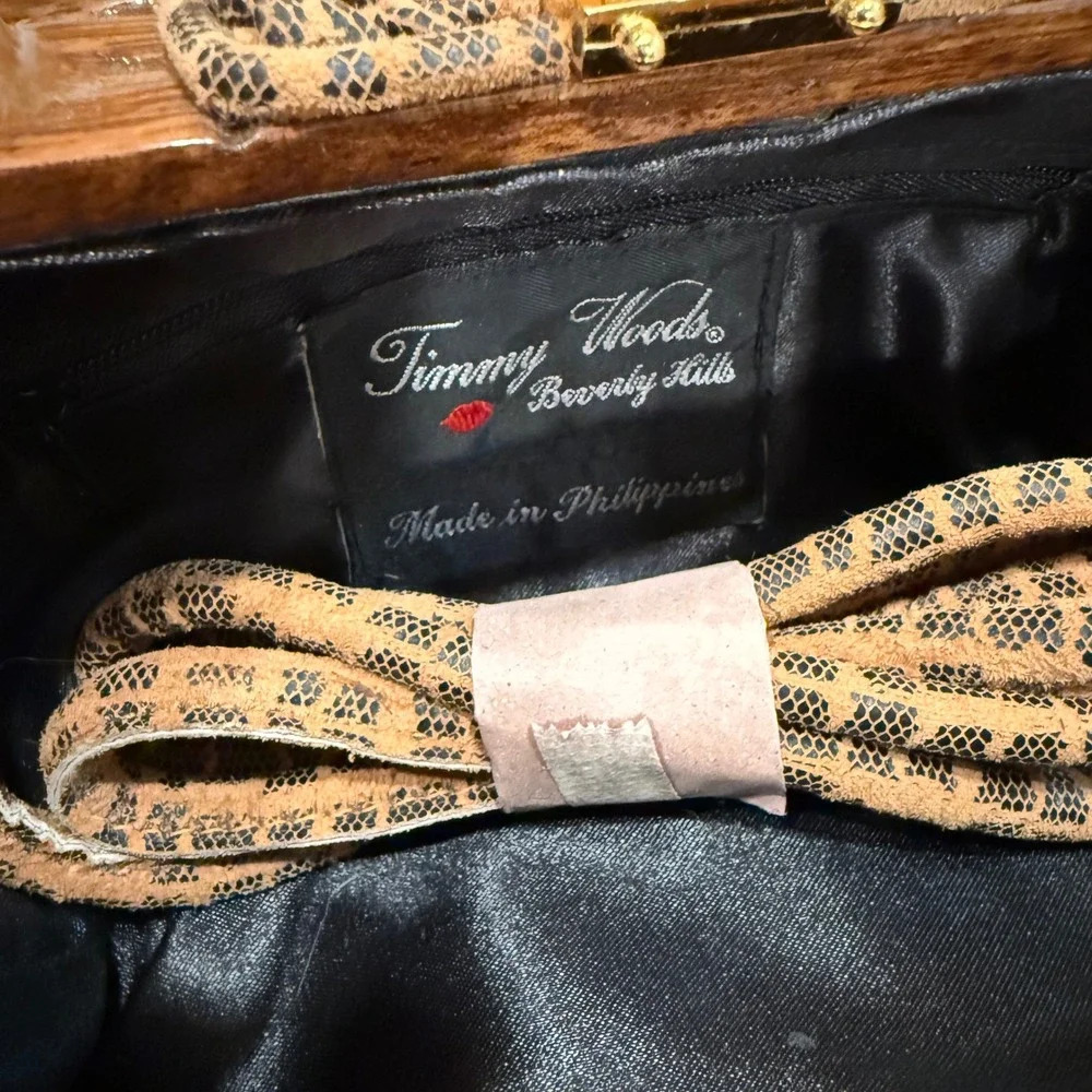 New Timmy Woods Beverly Hills Collectible Art Handmade Acacia Wood Purse Handbag